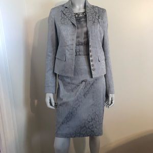 Three pieces blazer,top and skirt